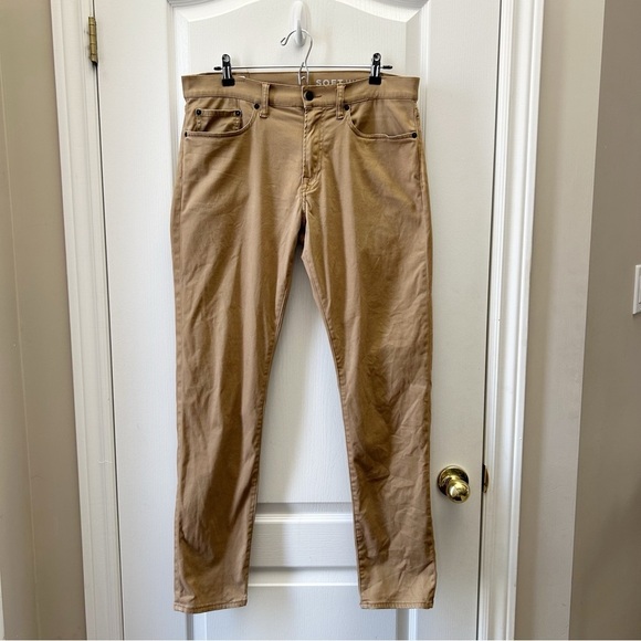 GAP Men’s Jeans Soft Wear Slim Taper Denim Pants Mojave Tan Size 32 - Picture 9 of 16